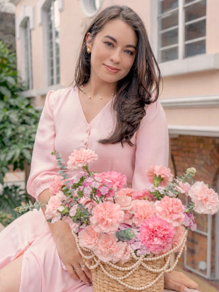 Instagram post from margotbloom_studio. This post is in position 1.