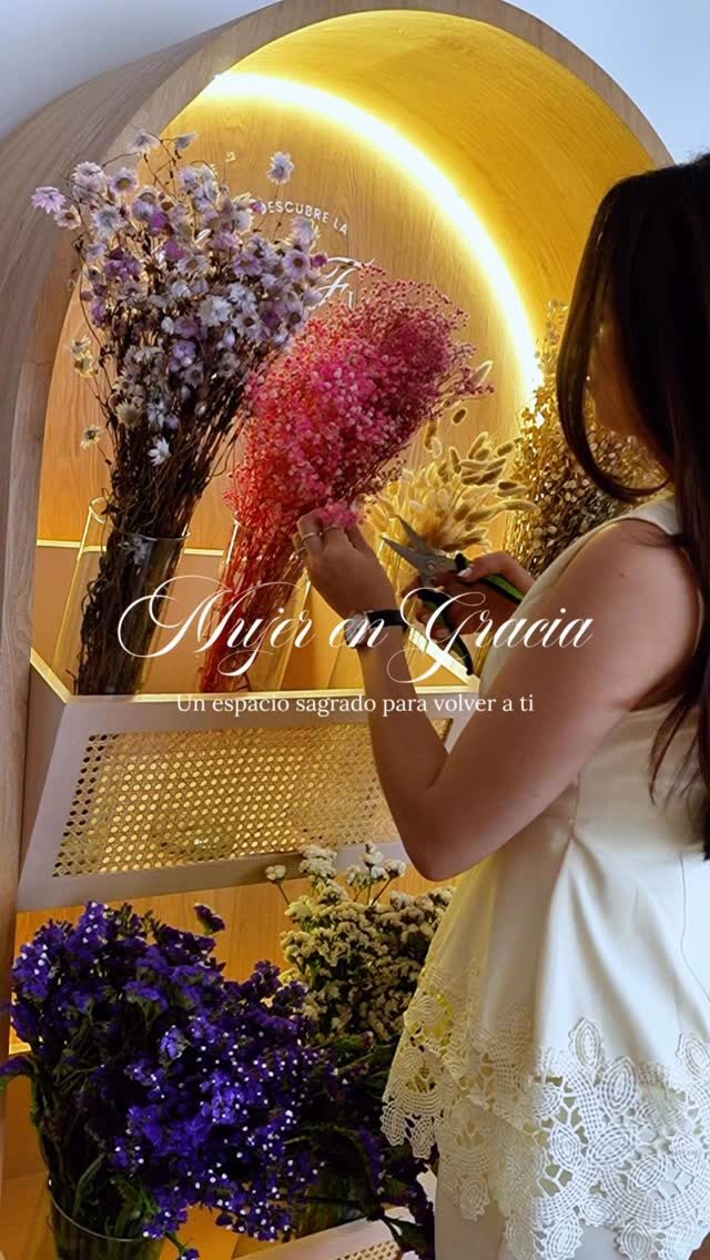 Instagram post from margotbloom_studio. This post is in position 4.